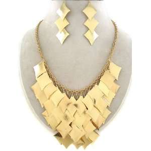  Fancy Chunky Gold Tone Scratched Metal Statement Bib Necklace 