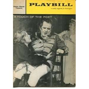 Helen Hayes Touch Of the Poet Signed Autograph Playbill   Sports 