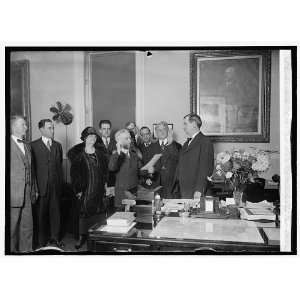  Photo Howard M. Gore being sworn in as Sec. of Ag. Dept 