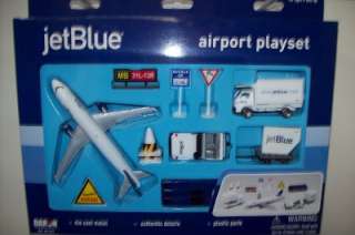 Jet Blue Diecast Airport Play Set 14 Pc  