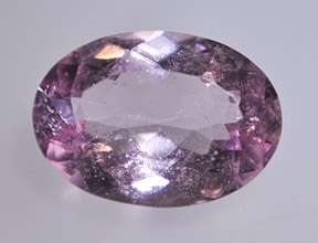 This sparkling oval shaped Morganite gemstone displays the 
