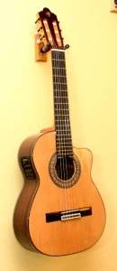 Prudencio Saez Requinto Guitar, Rosewood Cutaway / Electric Made 