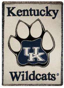 UNIVERSITY OF KENTUCKY WILDCAT PAW TAPESTRY THROW NEW  